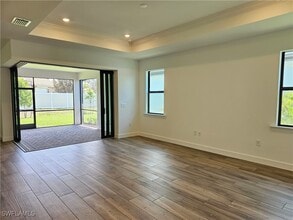 Building Photo - 24835 Marina Del Ray Dr