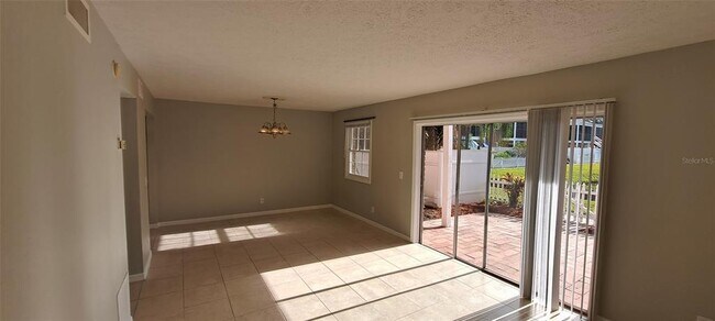 Building Photo - 13697 Orange Sunset Dr