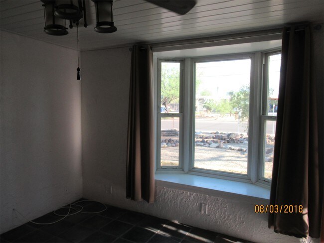 Foto del edificio - 2923 E Edison St