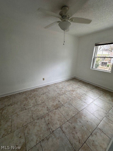 Foto del edificio - 799 Phoenix Ave