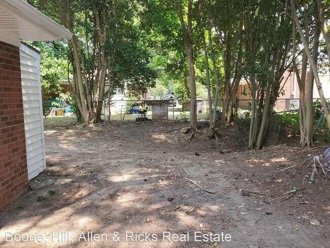 Foto del edificio - 3 br, 1.5 bath House - 228 Union Street