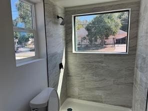 Building Photo - 905 74th St