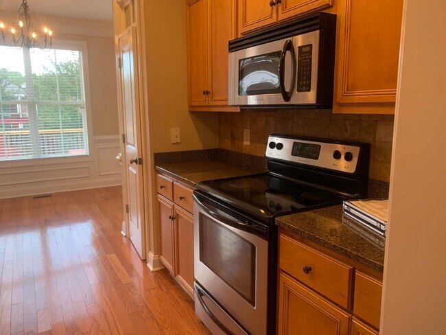 Building Photo - 2511 Grier Cir