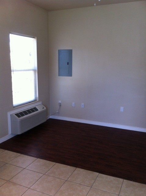 Photo - 1339 S Florence Pl