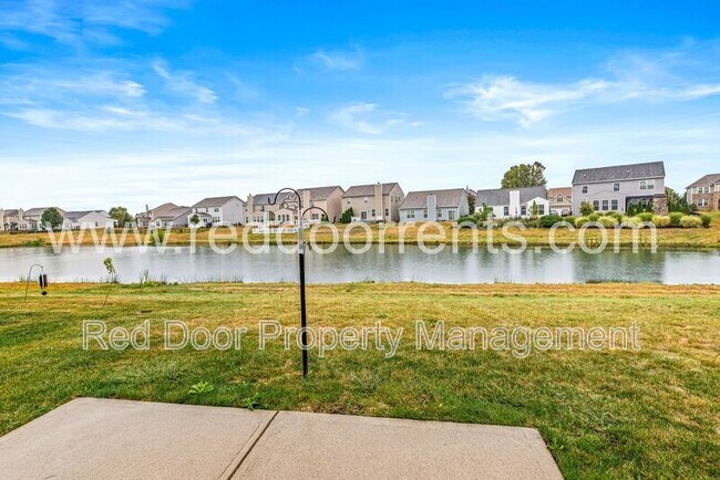 Foto del edificio - 6114 Pebblebrooke Rd