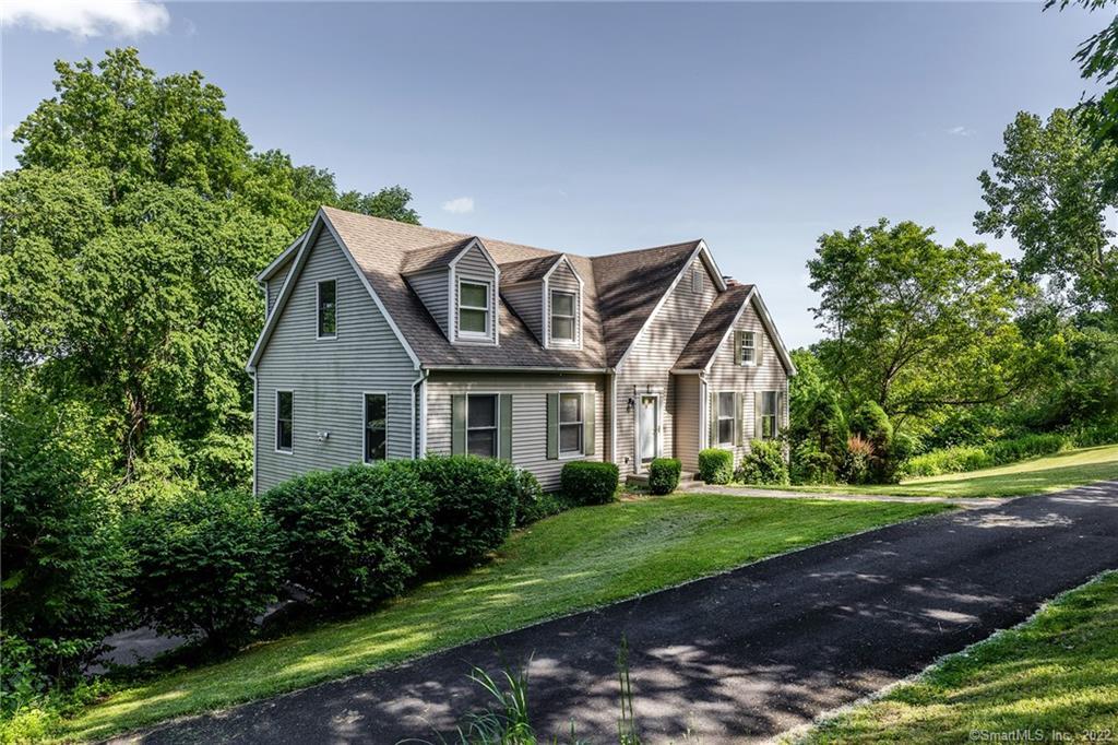 18 Smoke Ridge Dr, Sherman, CT 06784 House for Rent in Sherman, CT