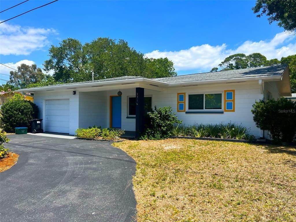Foto principal - 2716 45th St S