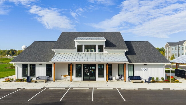 Boulden en el Southfields Clubhouse - Boulden at Southfields