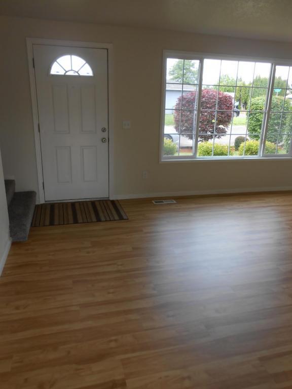 Foto del edificio - 386 30th Ave SE
