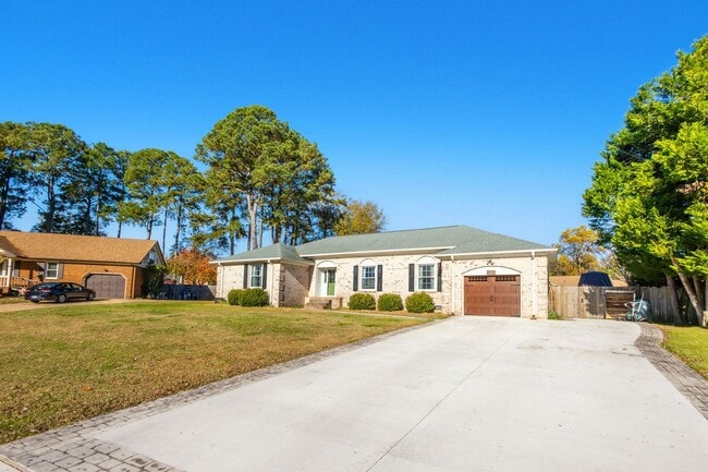 Photo - 3 Bed 2.5 Bath Home for rent in Chesapeake