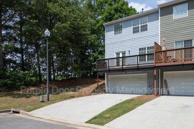 Building Photo - 1214 Charleston Ct