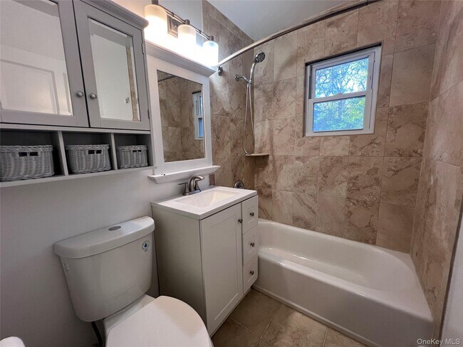 Foto del edificio - 1668 US-9