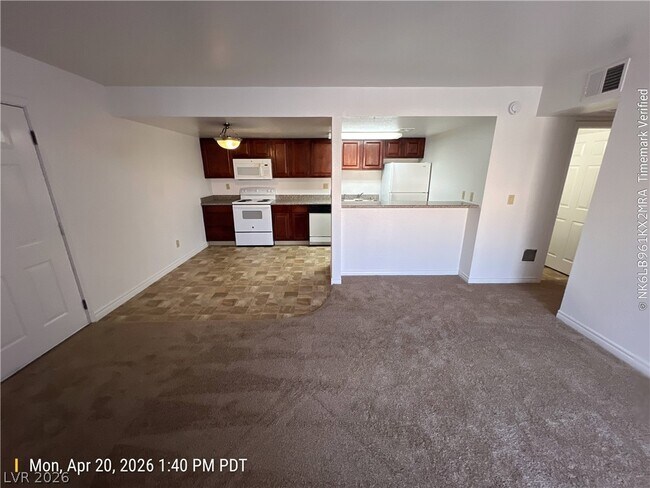 Foto del edificio - 5229 Indian River Dr