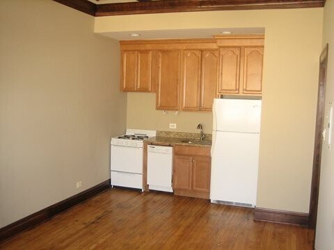 Foto del edificio - 4755 N Sawyer Ave