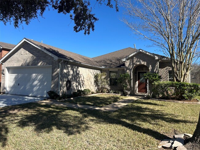 Foto del edificio - 5218 Meadow Canyon Dr