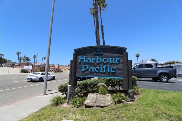 Building Photo - 17072 Pacific Coast Hwy