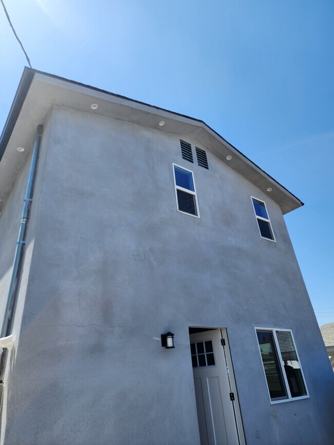 13307 Terra Bella St, Pacoima, CA 91331 House Rental in Pacoima, CA