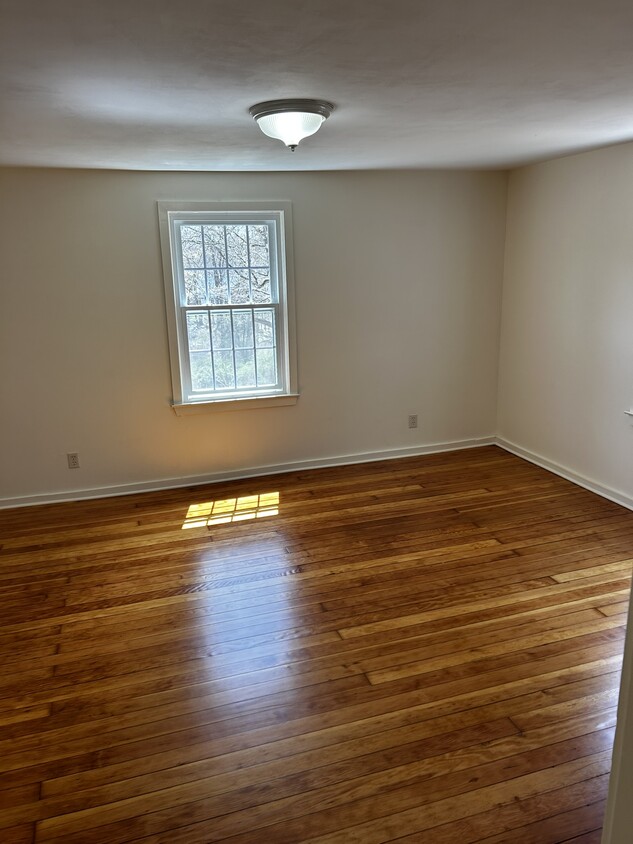 Foto principal - 969 Purchase Brook Rd