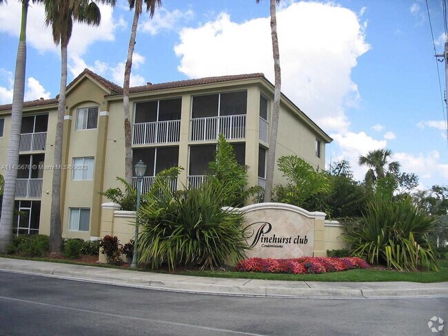 Building Photo - 460 S Park Rd