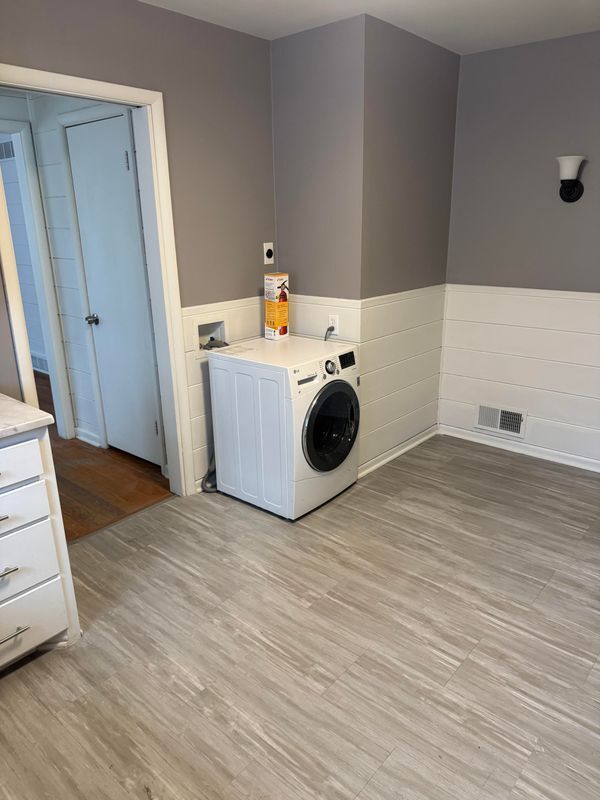 Foto del edificio - 4211 E 61st St