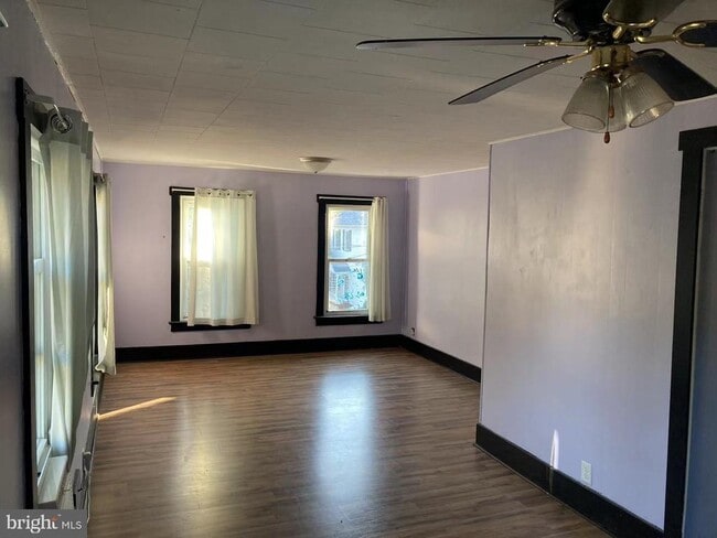 Building Photo - 444 Orange St