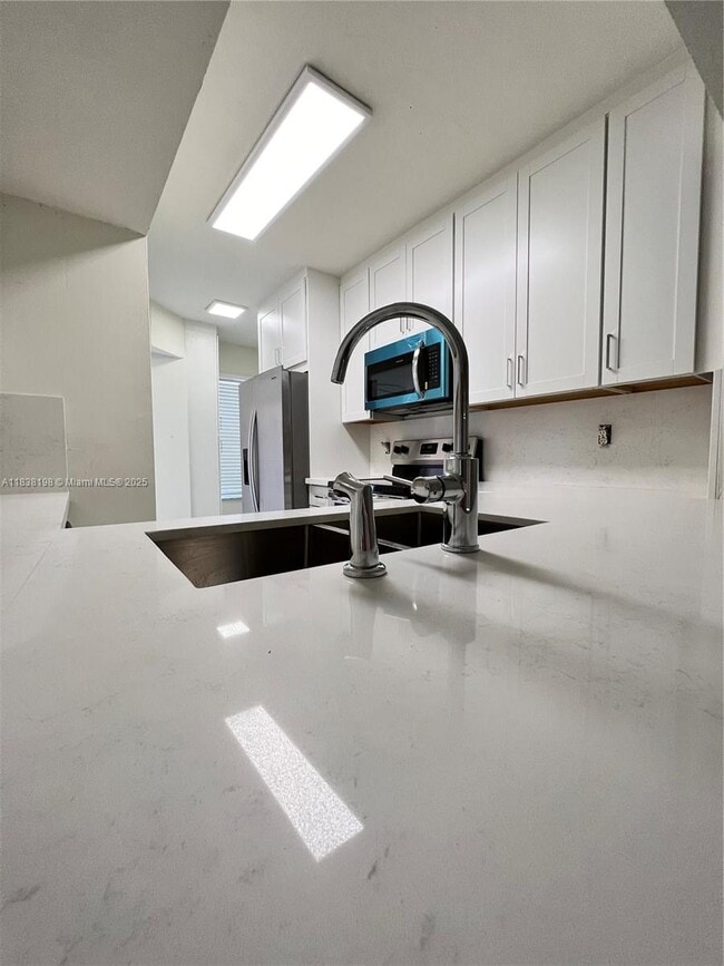 Foto del edificio - 12472 NW 11th Ln