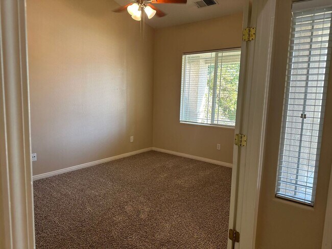 Building Photo - Northwest 3+2 + OFFICE!  Coming Soon!