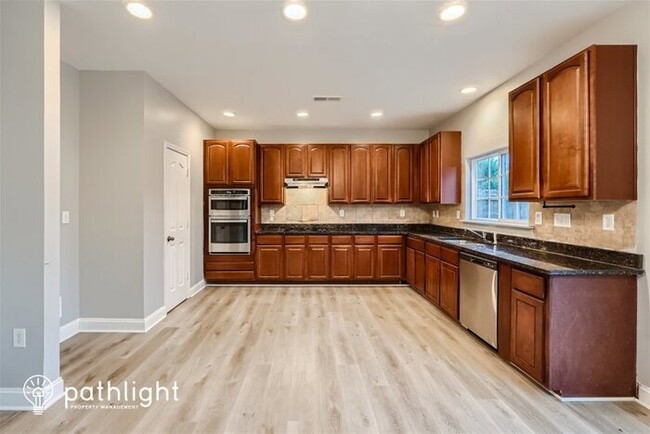 Building Photo - 7512 Kuck Road, Mint Hill, NC, 28227