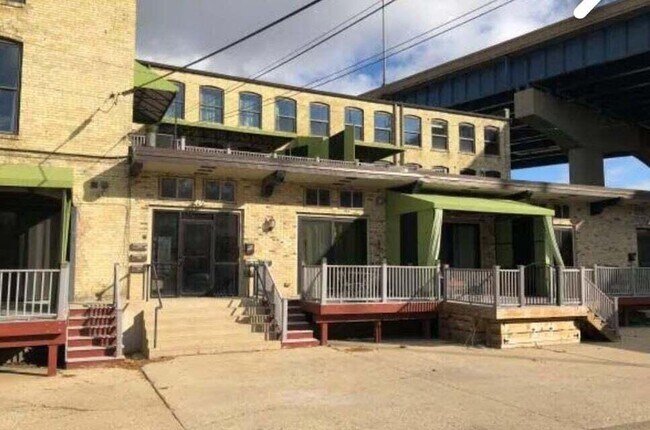 Foto del edificio - 602 S 9th St