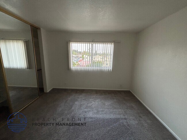 Foto del edificio - 1547 W. 261st St.