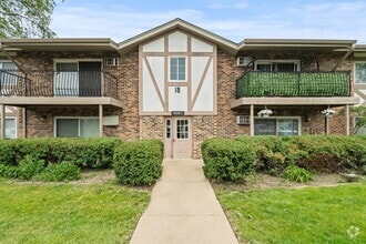 Building Photo - 9 S Frontage Rd