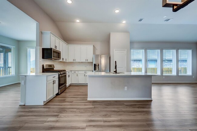 Building Photo - 464 Leadtree Loop