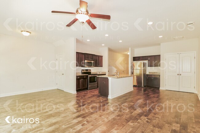 Foto del edificio - 407 Ferguson Ln