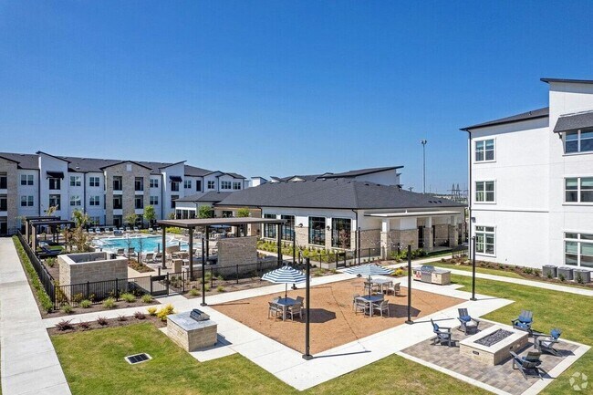 Foto del edificio - 3118 Co Rd 172