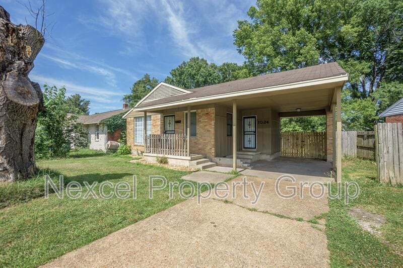 Photo - 1024 Mendenhall Cv.,