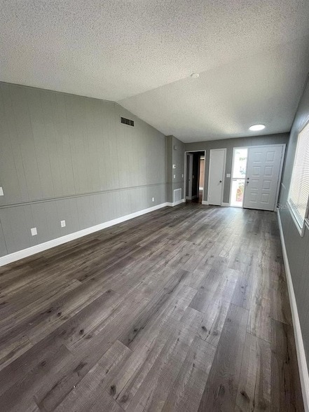 Building Photo - 5417 Serene Ln