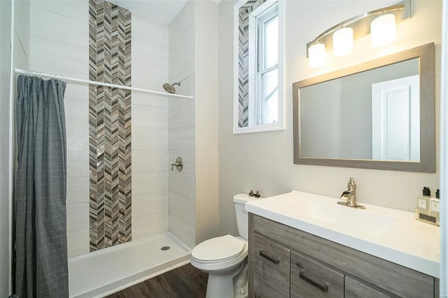 Foto del edificio - 1936 Arsenal St