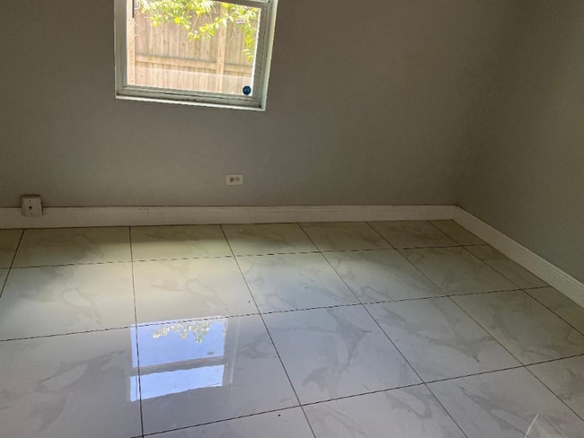 Photo - 426 NW 14th Ave Apartment