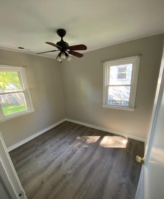 Building Photo - 527 Daisy Ln