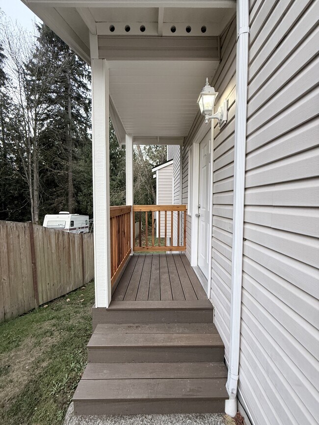 Foto del edificio - 502 91st Ave SE