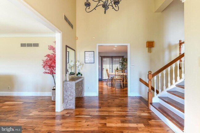 Foto del edificio - 1496 Orchard Ln