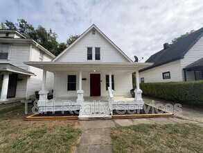 Building Photo - 1311 N Olney St