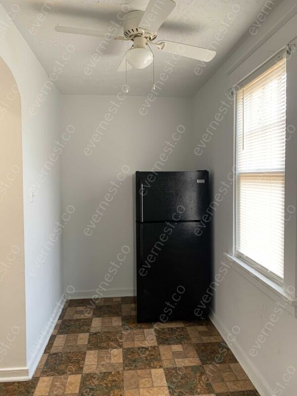 Building Photo - 1316 Apperson St