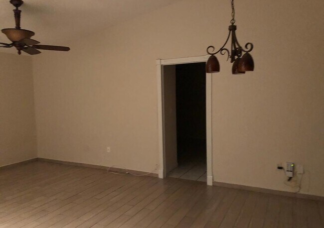 Foto del edificio - 7643 W 29th Ln