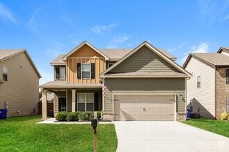 Building Photo - 2203 Jenny Dr