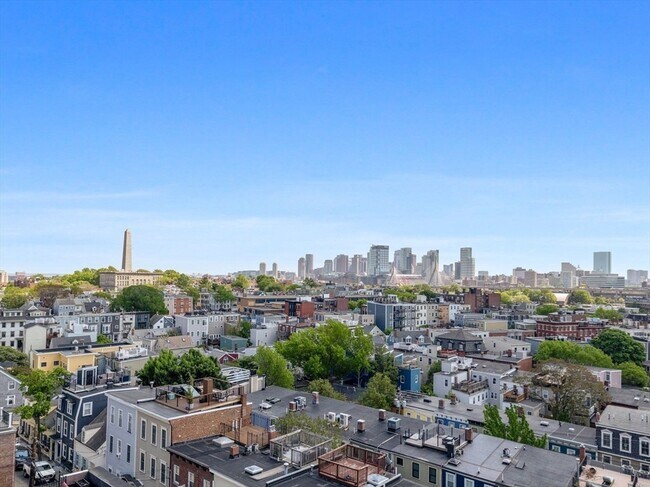 Foto del edificio - 284 Bunker Hill St