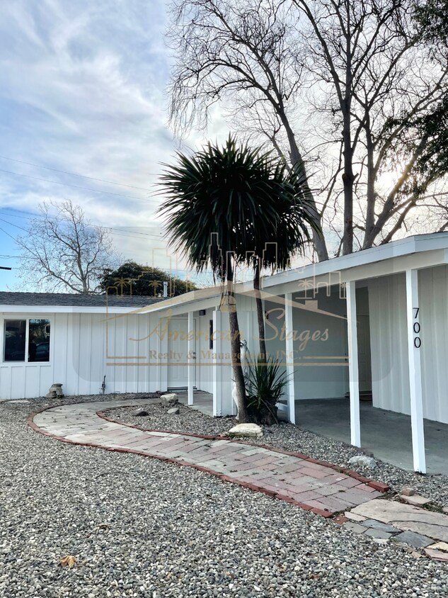 700 E Lemon Ave, Lompoc, CA 93436 House Rental in Lompoc, CA