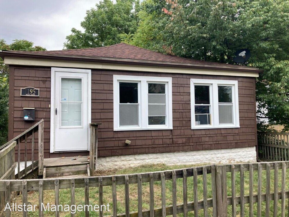 Primary Photo - 2 br, 1 bath House - 1195 Wyley Avenue