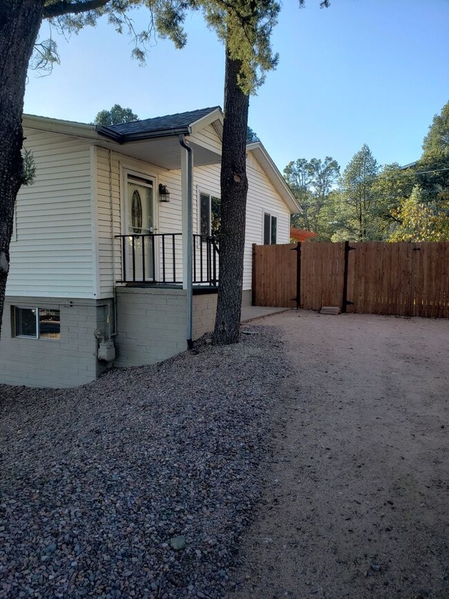 Building Photo - 2 Bed / 2 Bath cul-de-sac home in Payson R...