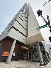 Building Photo - 235 W Van Buren St